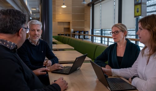 Anders Qvick, Upphandlare, Sofia Karlsson, enhetschef, Jenny Tjällgren, enhetschef och Johan Welander, avdelningschef inköp