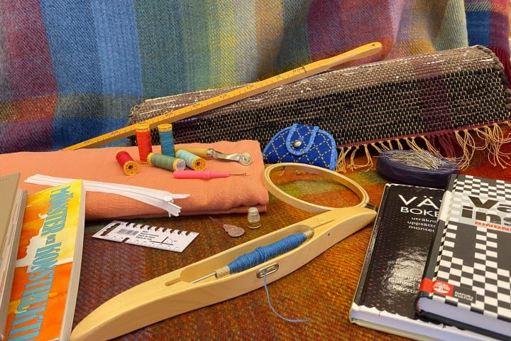 Samling av textilverktyg